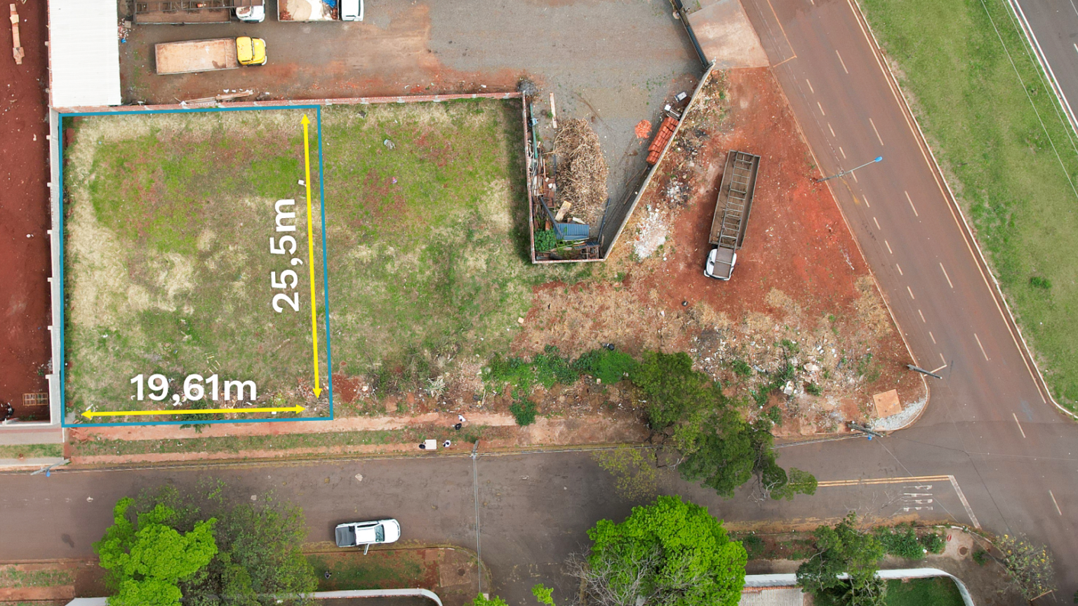 slide-terreno-planville-500m